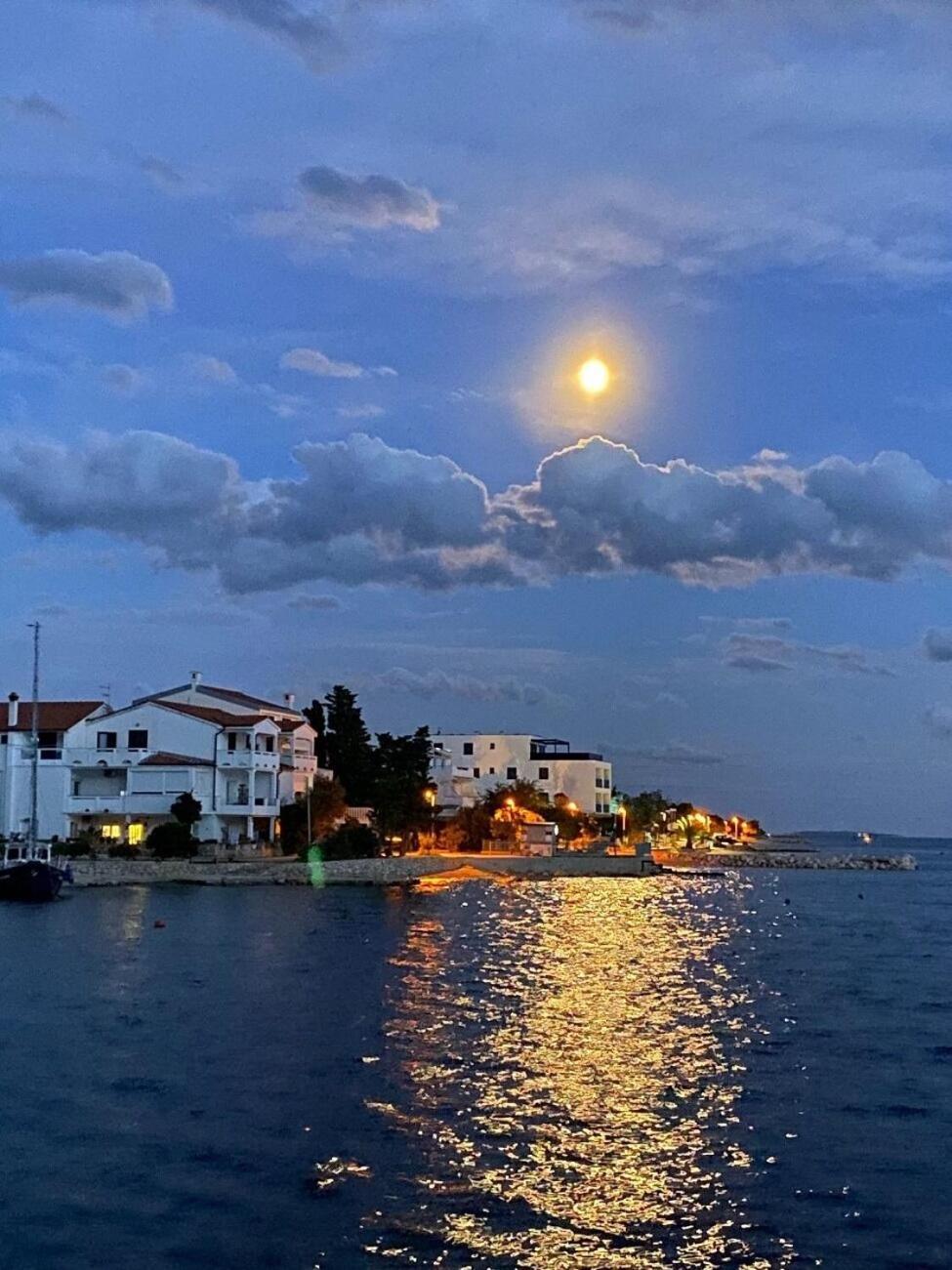 Apartments Milja - 10 M From Sea 曼德雷 外观 照片